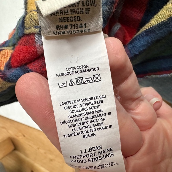 LL Bean Slightly Fitted Scotch Multicolored Plaid Flannel Shirt - Picture 6 of 7